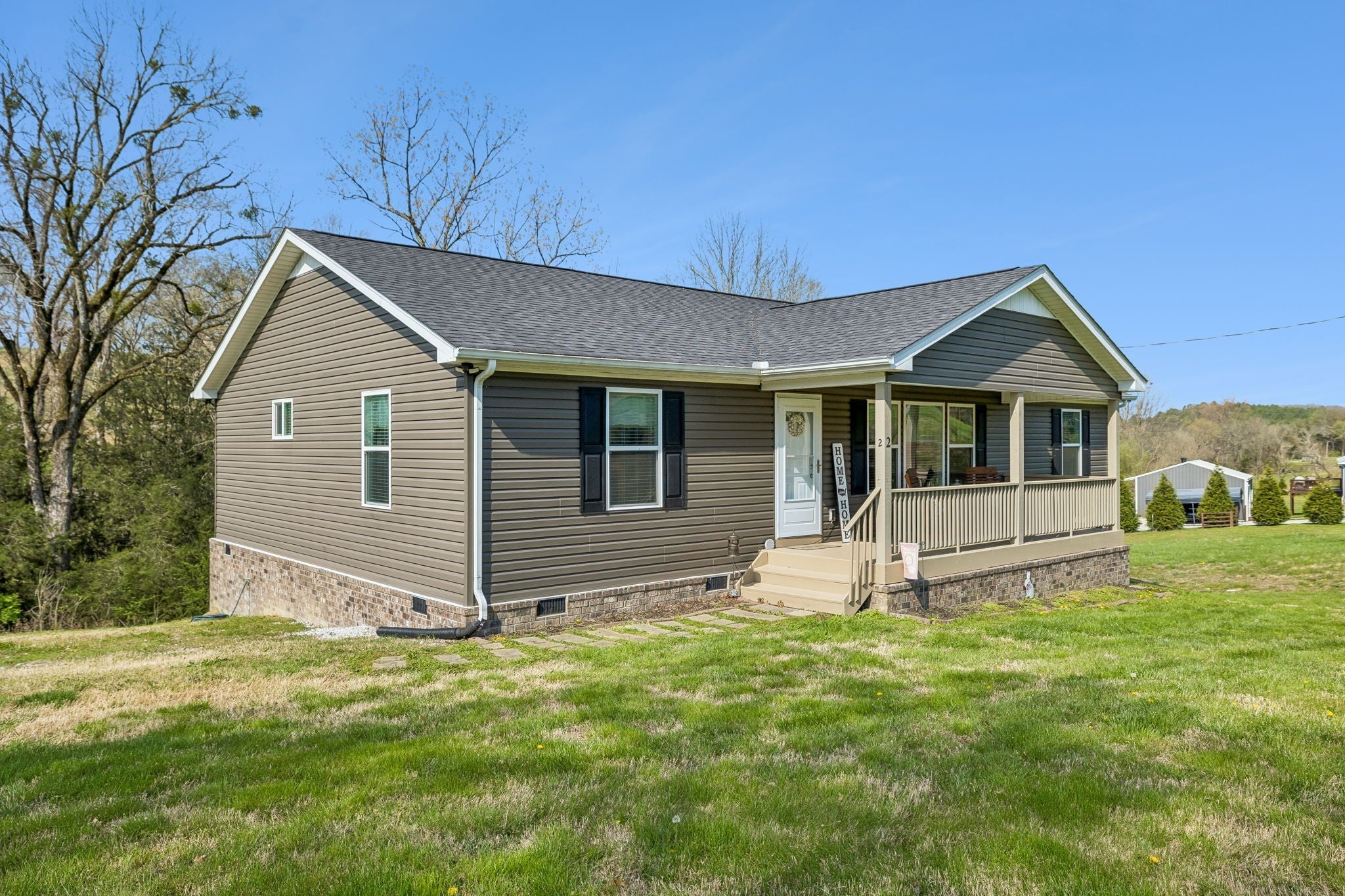 2 Hickman Creek Rd N