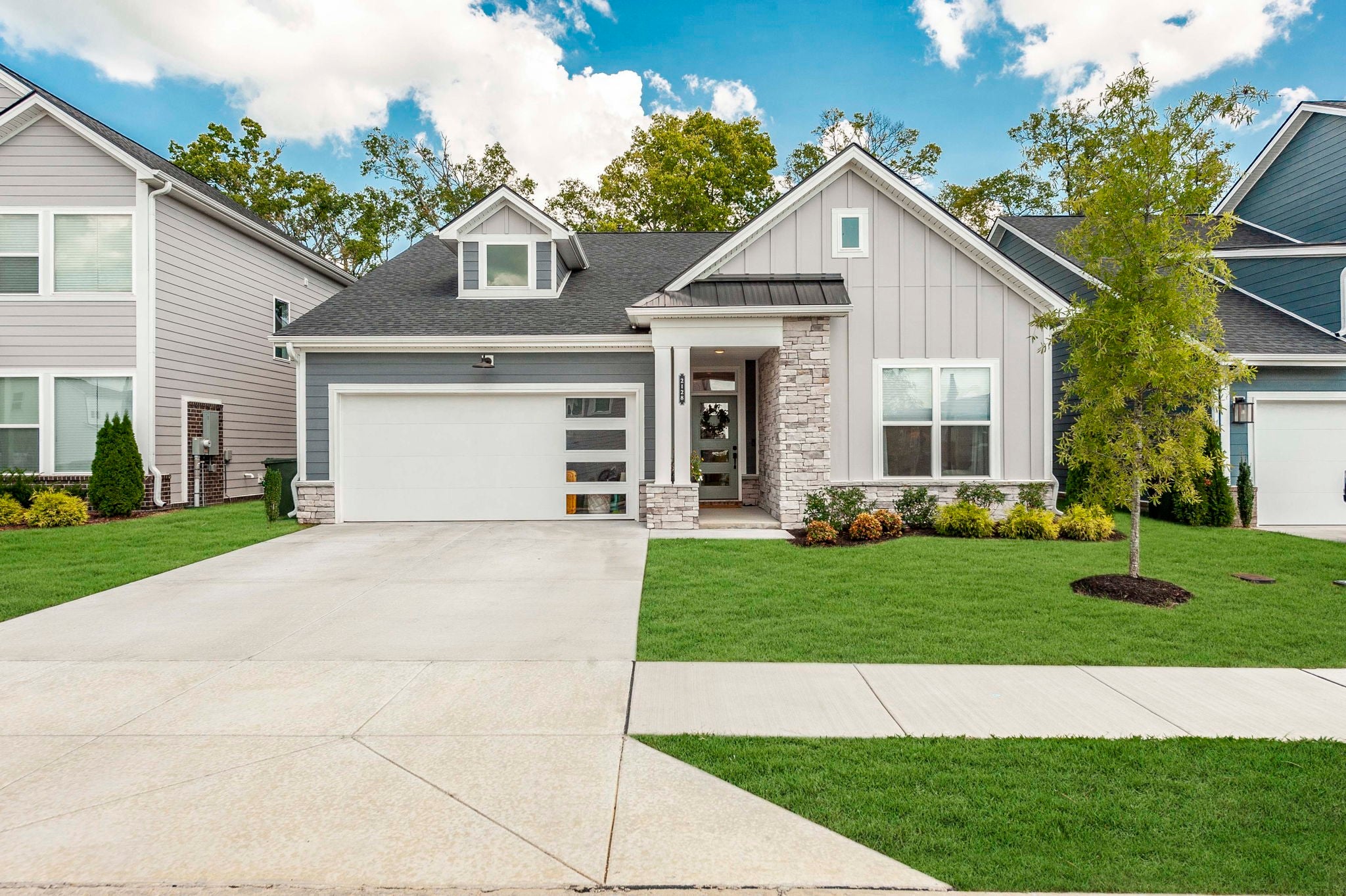2128 Mackinac Bnd