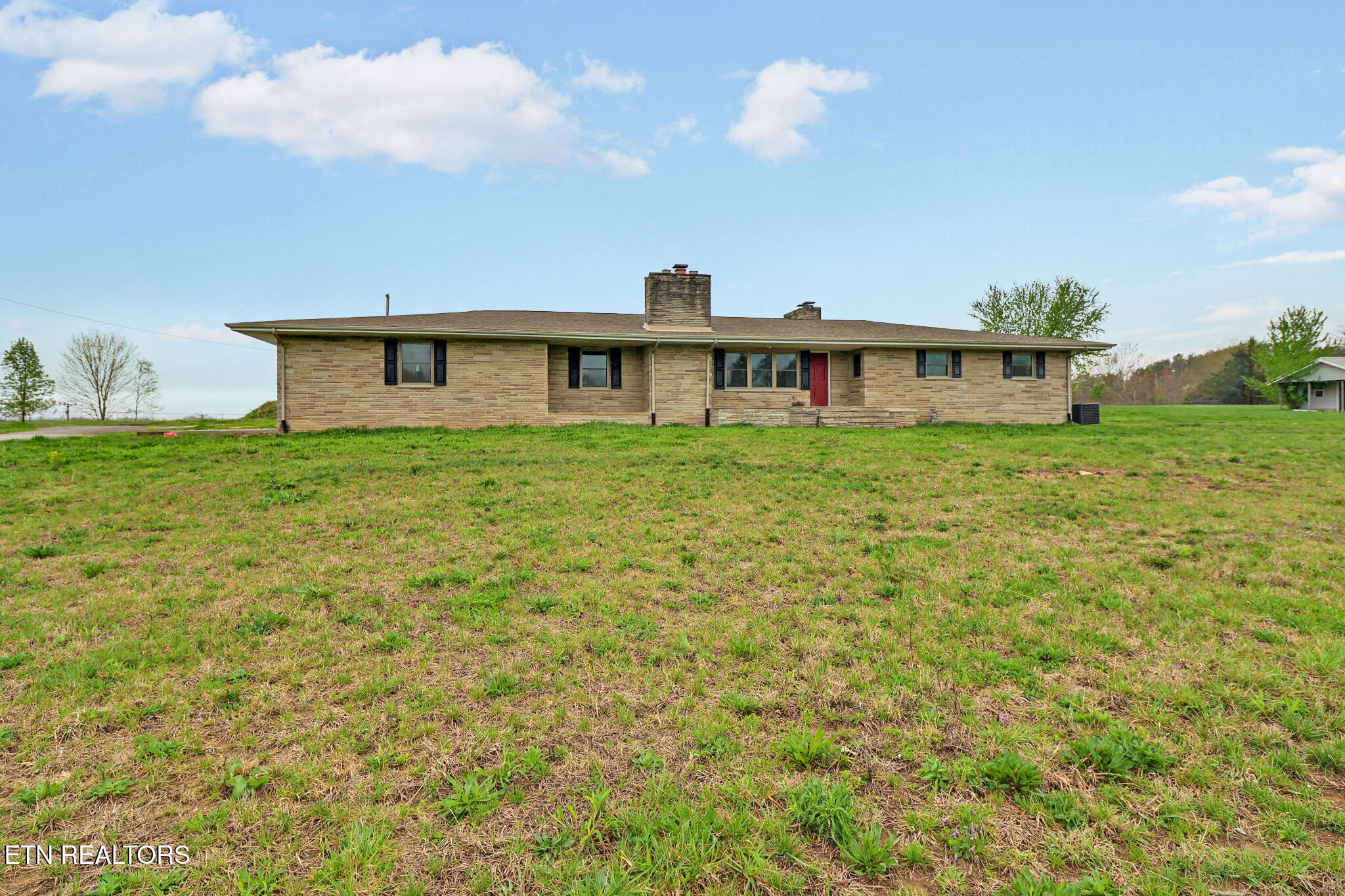 1128 Allardt Hwy