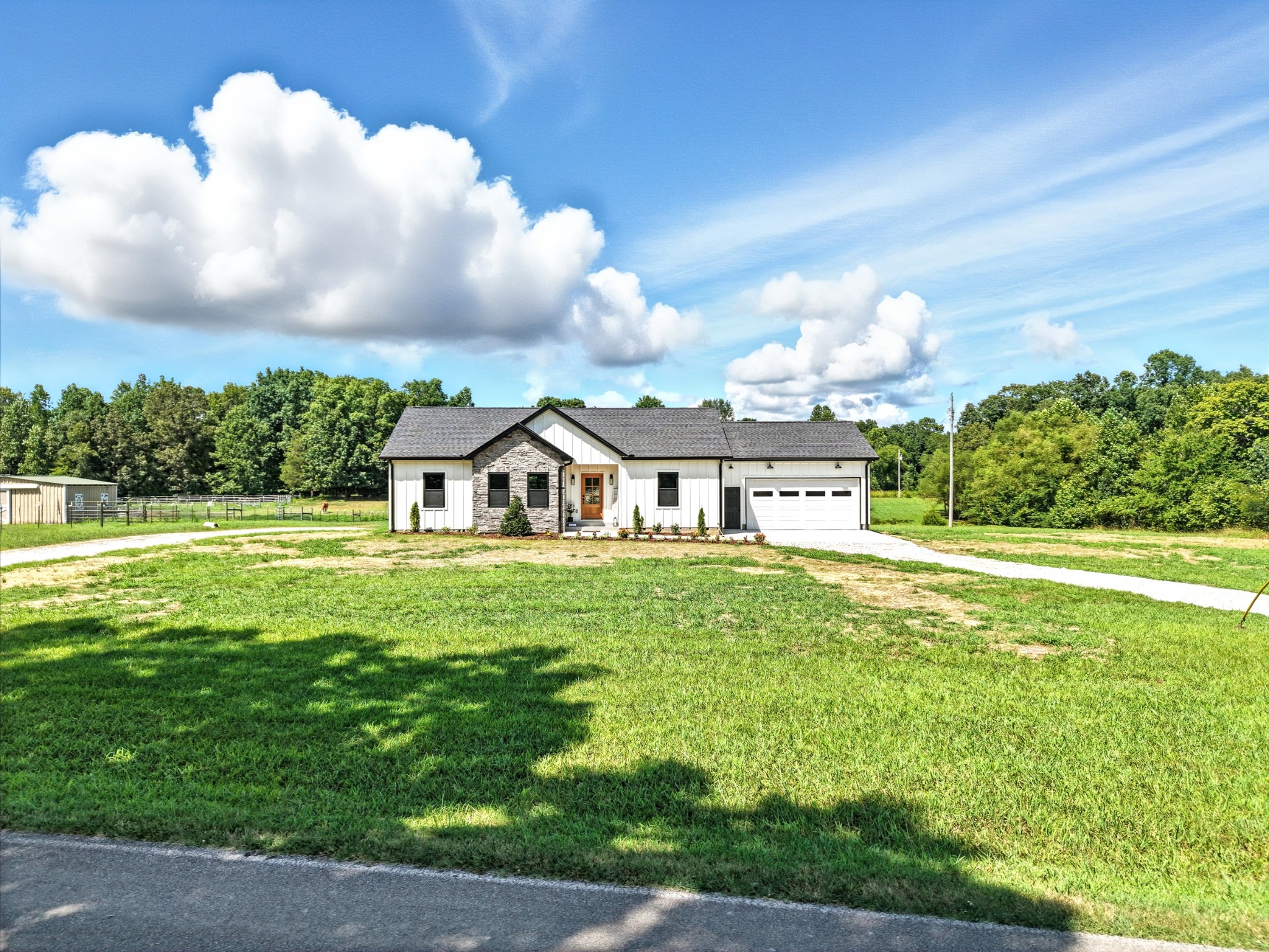607 Collier Bend Rd