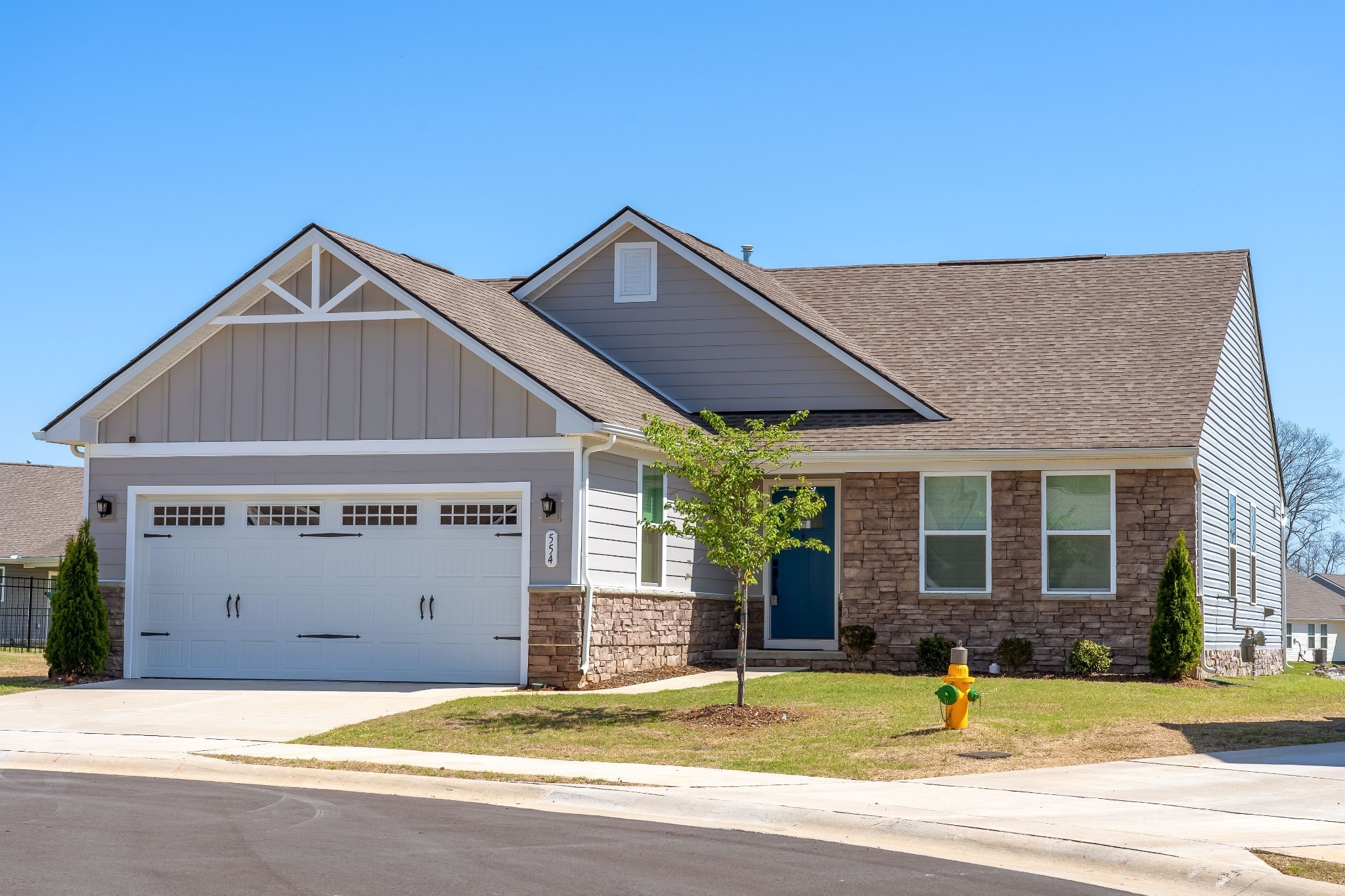 554 Biltmore Ct