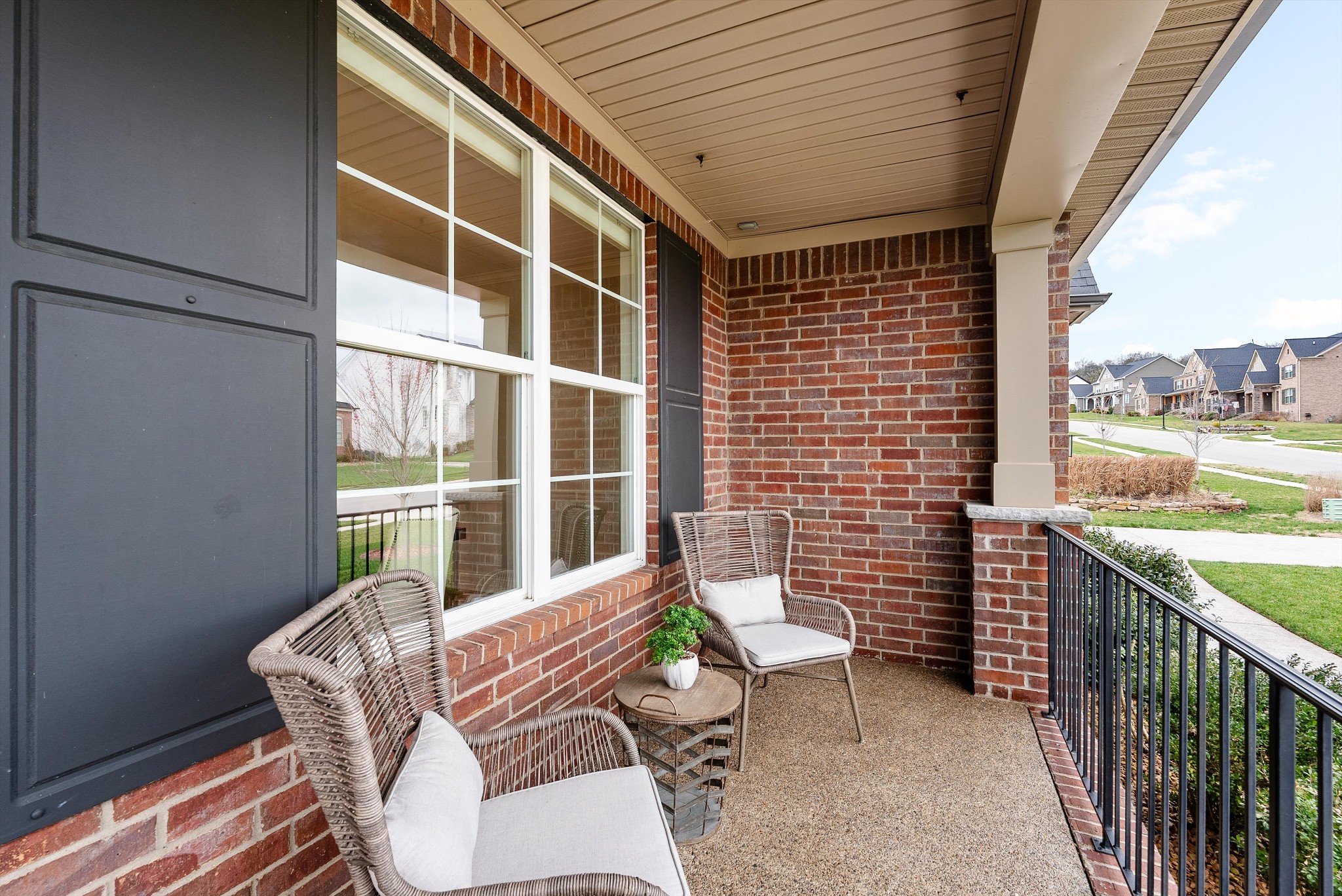 7065 Fiddlers Glen Dr