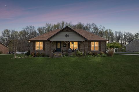 458 Kyson Cir Lafayette TN 37083