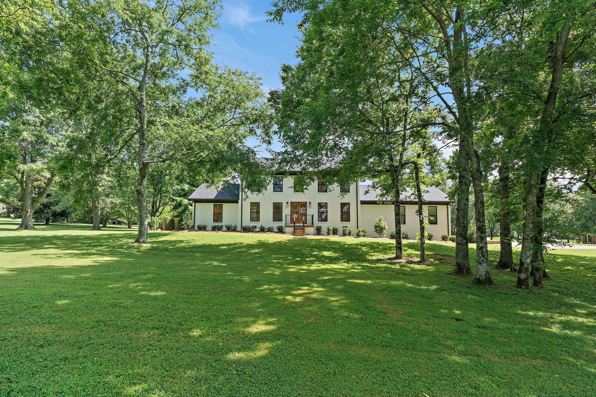 9209 Cherokee Ln