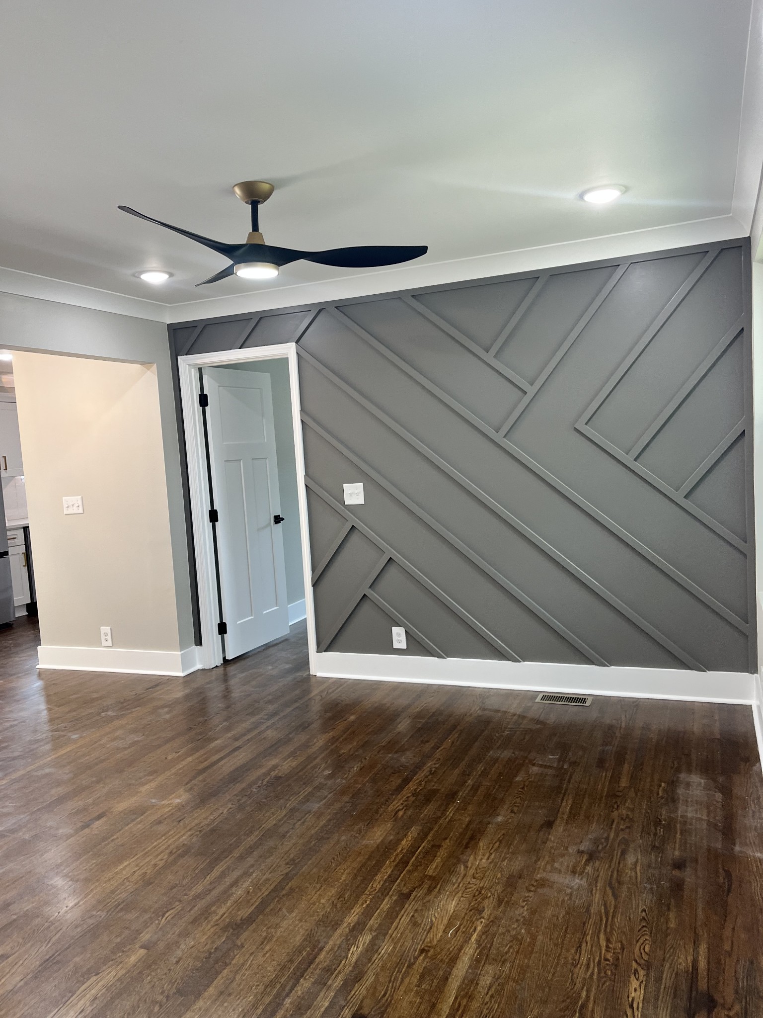 2523 David Ct