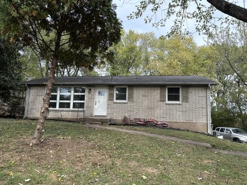 4000 Plantation Dr Hermitage TN 37076