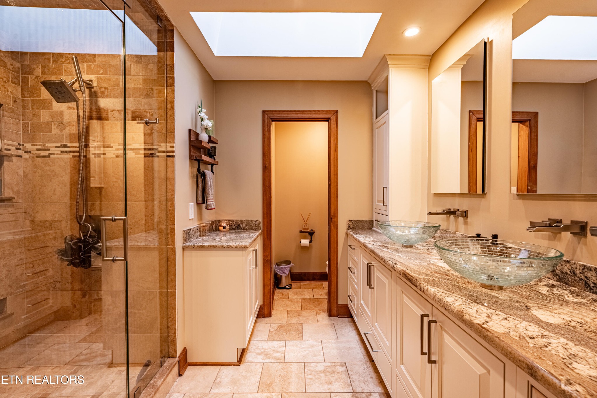 11104 Poplar Ridge Rd