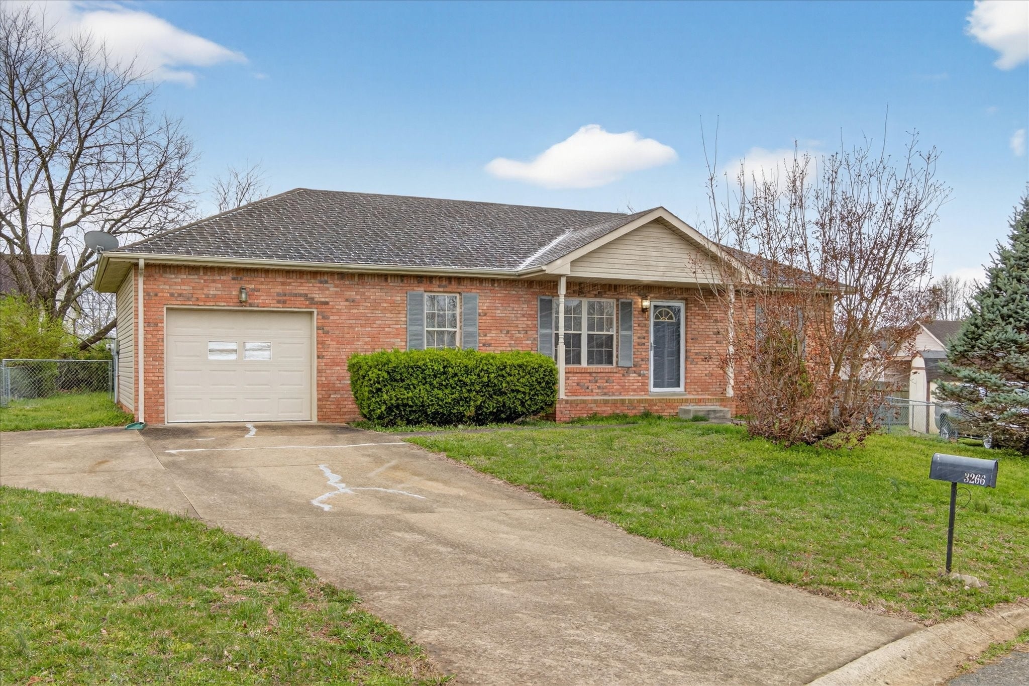 3266 Tabby Dr