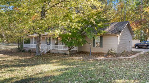 2430 Safe Haven Cir Estill Springs TN 37330