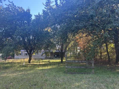 441 Lakewood Dr Beechgrove TN 37018