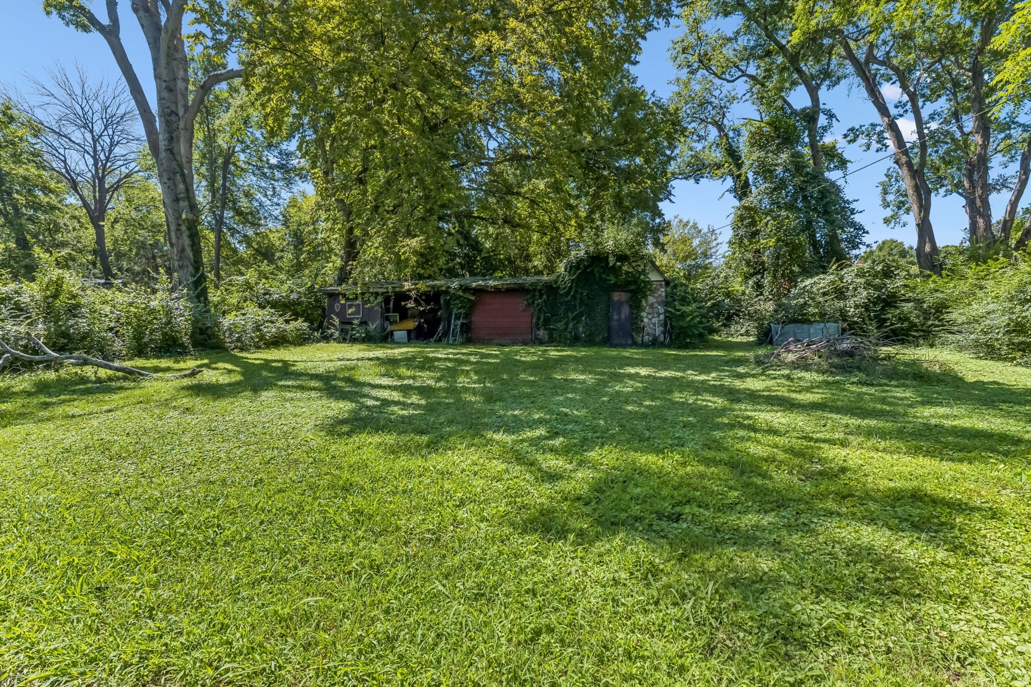1128 Haysboro Ave