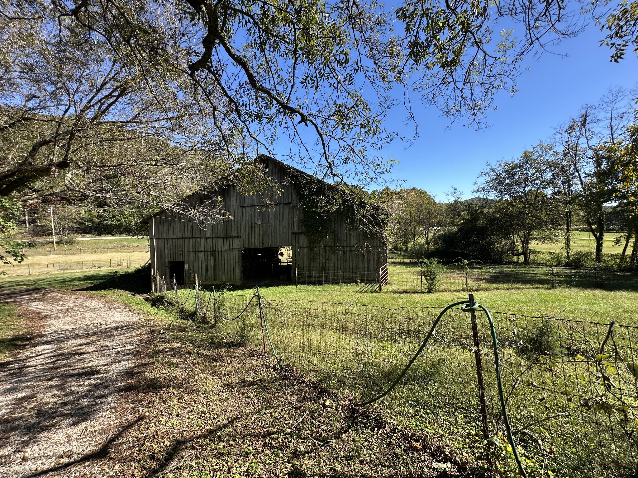 6861 Arno Allisona Rd