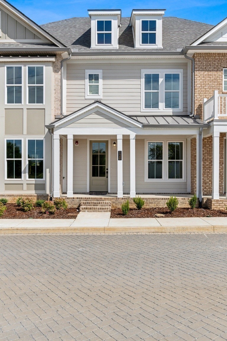 112 Nearwater Place