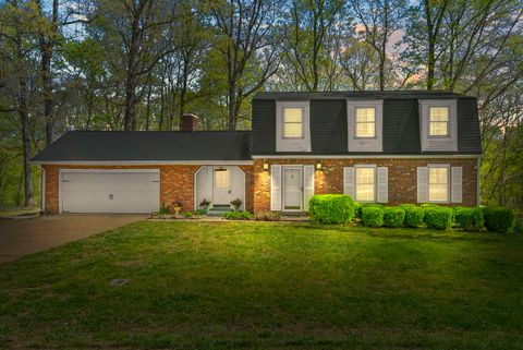 312 Powder Mill Dr Ashland City TN 37015