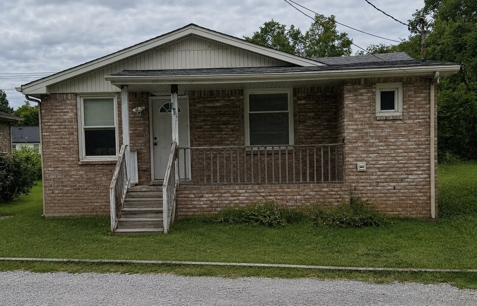 3-bed home at 120 Myatt Dr, Madison, sold October 14, 2026