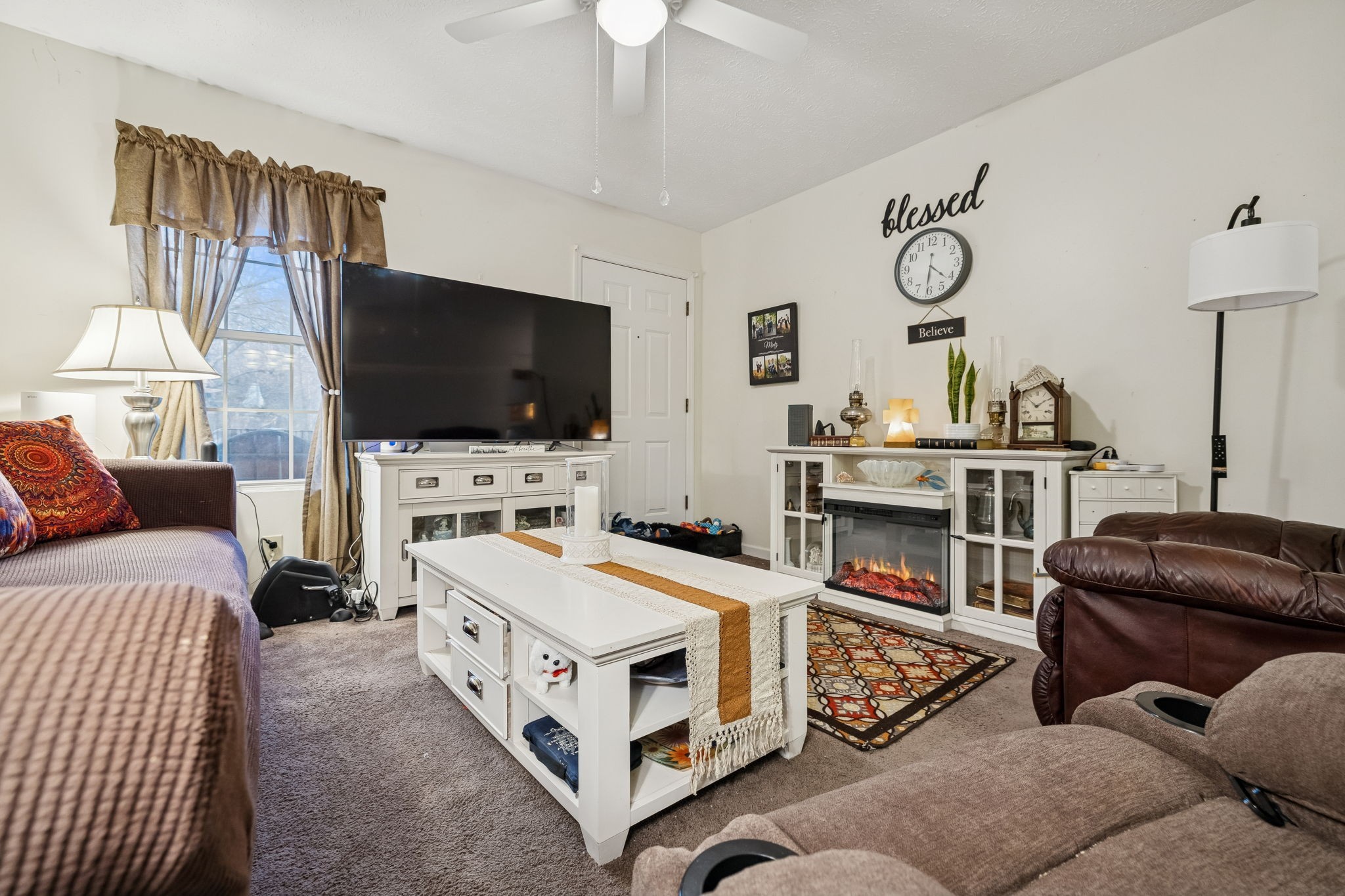 1337 Oaklawn Rd