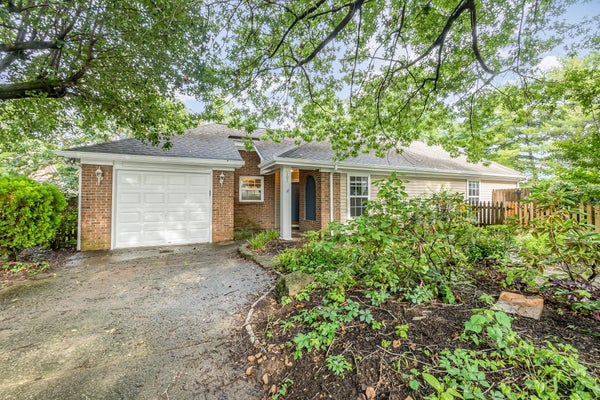 108 MERIDIAN CT, FRANKLIN, TN 37069 - Image 297659bdf86e8ce6fce8da73bb4a2e27/603752540