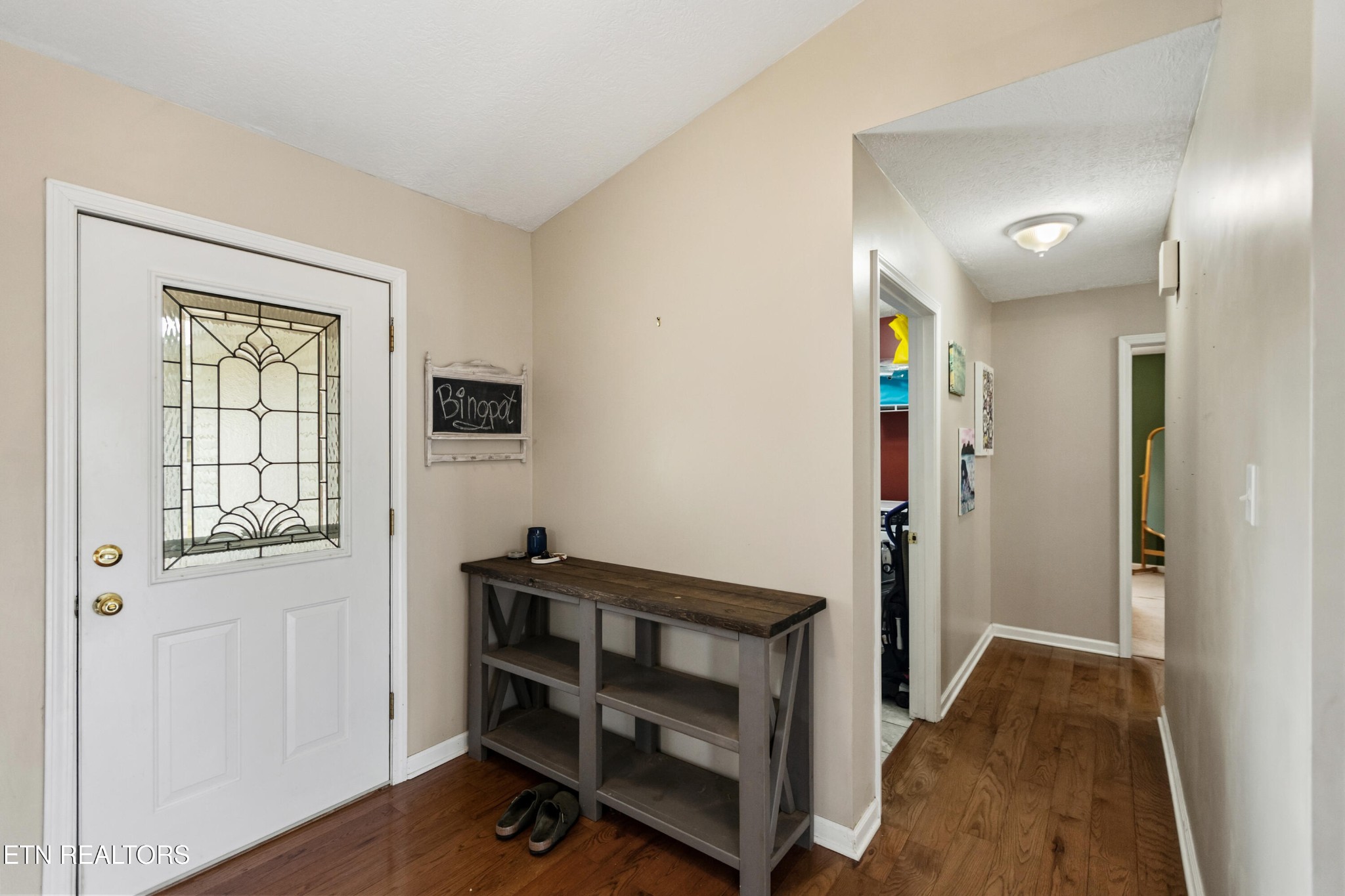 450 Emerts View Circle