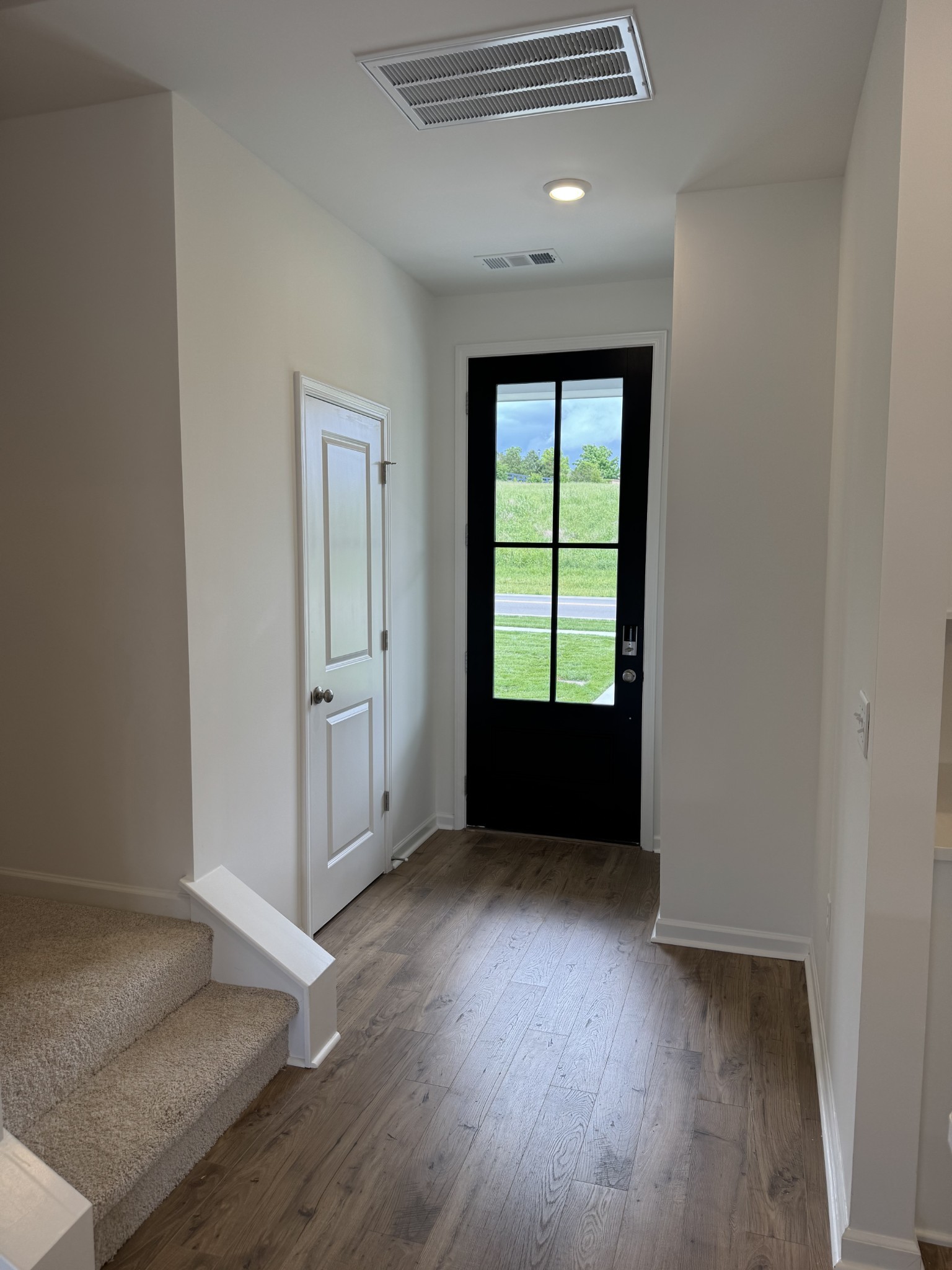 424 Blair Rd
