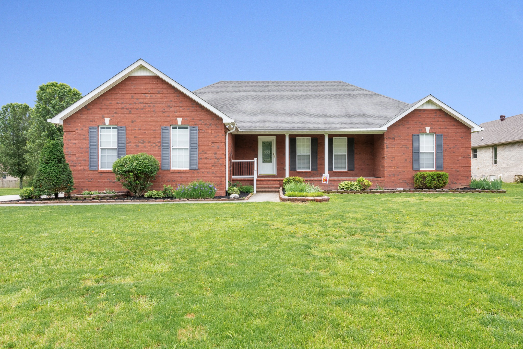 124 Linda Ln