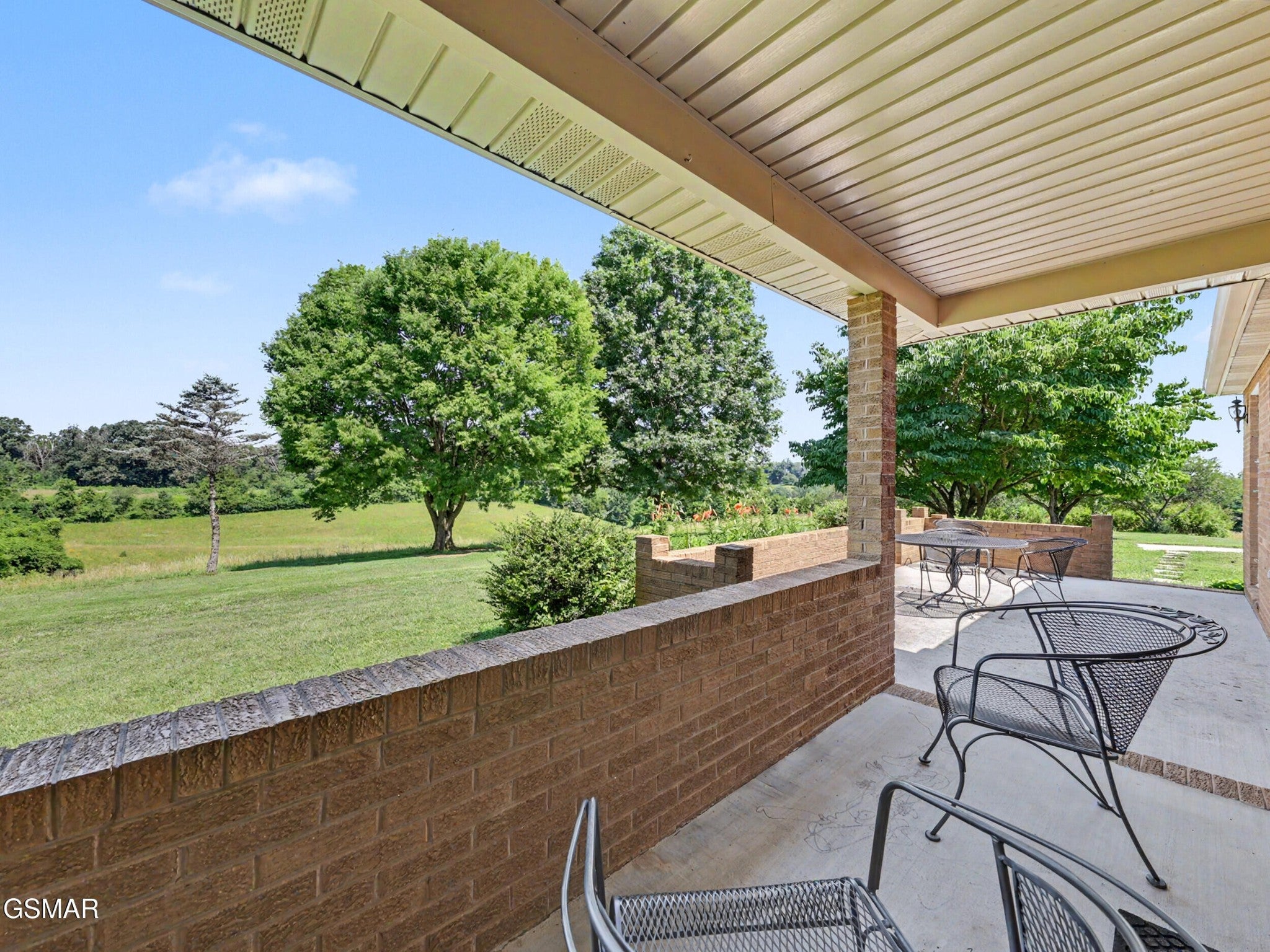 377 Thomas Loop Road