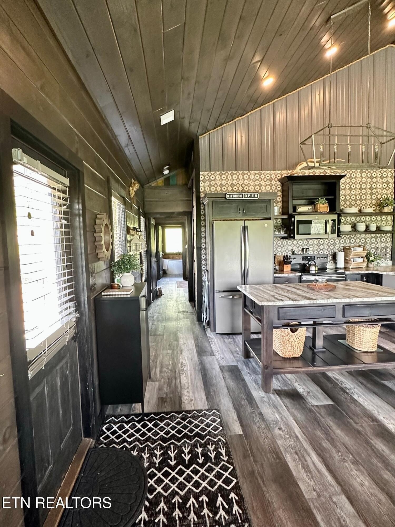 330 Oak Lake Drive