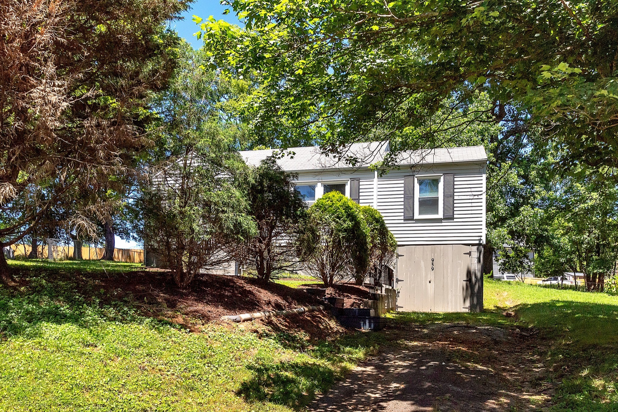 View Clarksville, TN 37040 house