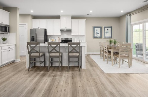 2294 Thoroughbred Way