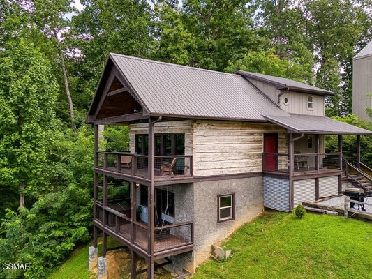827 KINGS WAY, GATLINBURG, TN 37738 - Image 29bc335a62d7dee027d10e2cb36e0f7b/1402006178