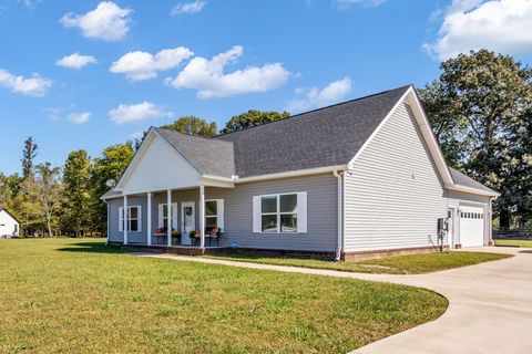 116 Kasen Ln Ethridge TN 38456