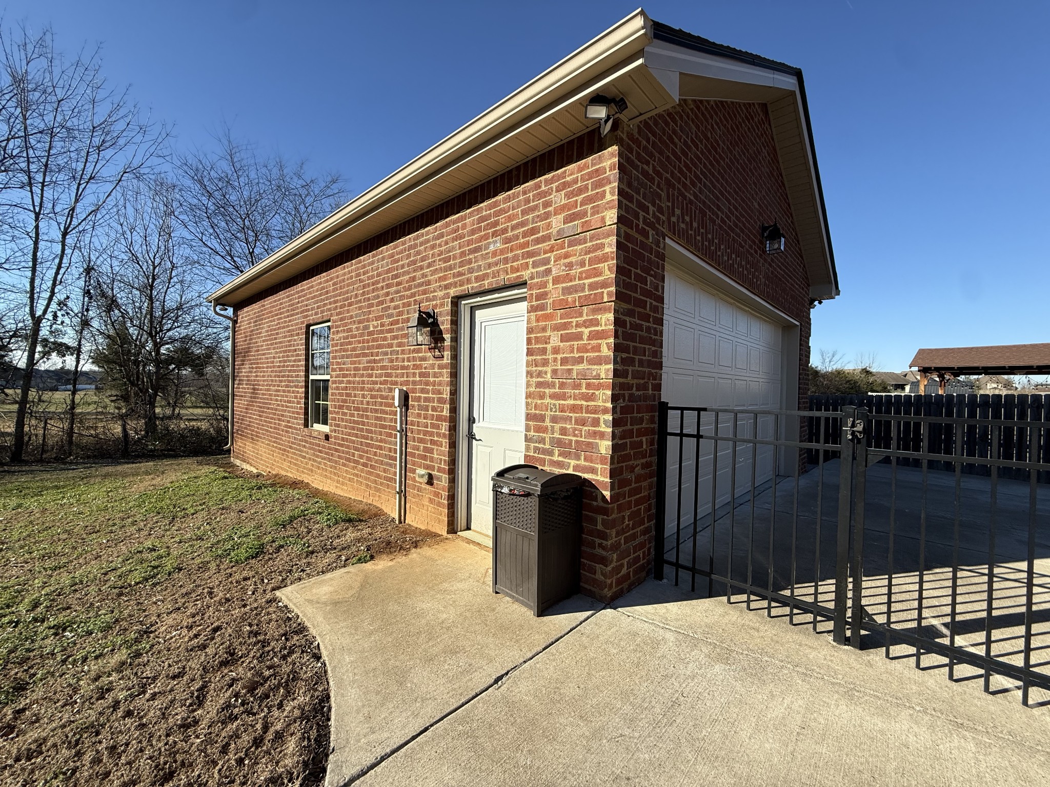 1009 Spring Creek Drive