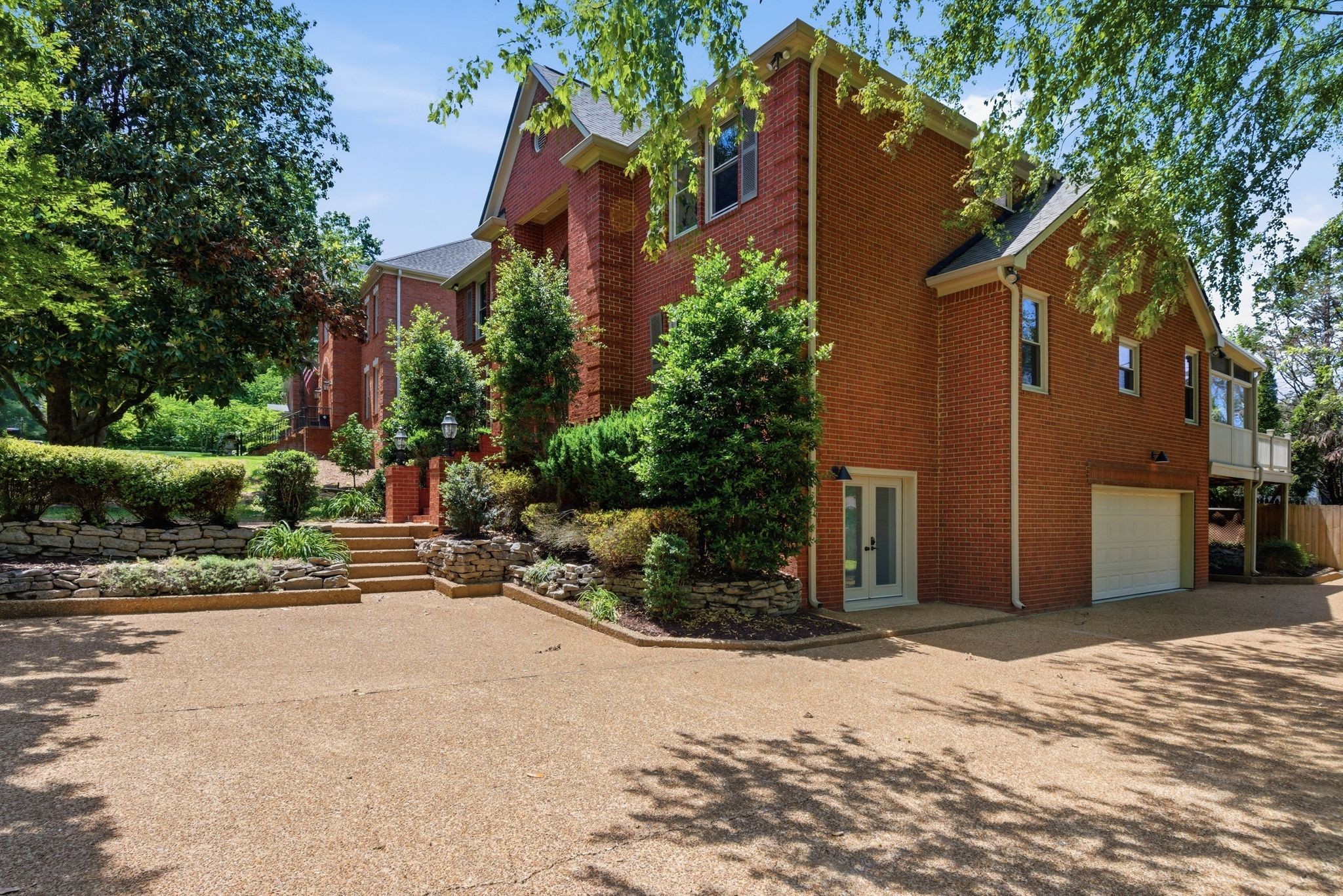 119 Sturbridge Dr