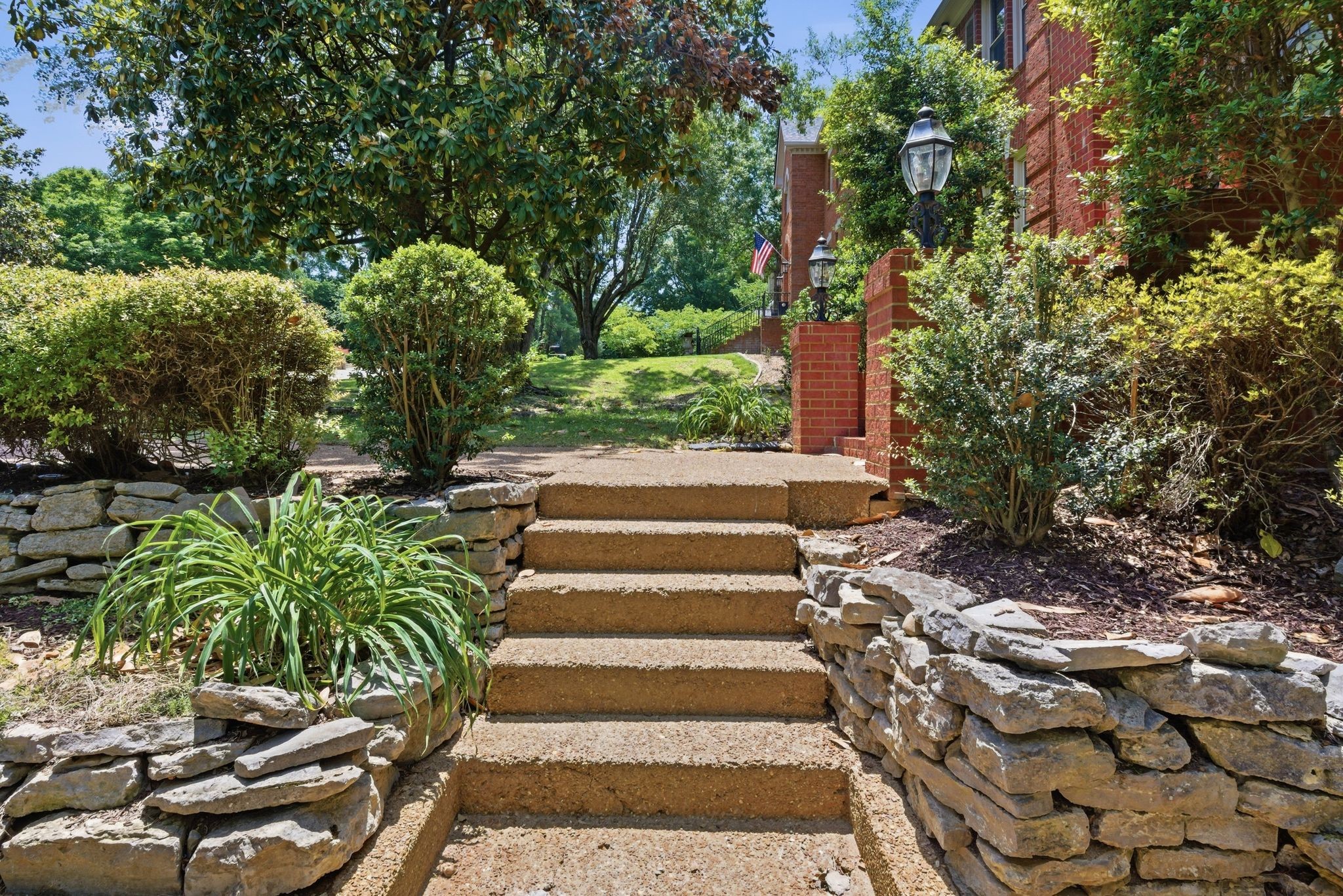119 Sturbridge Dr