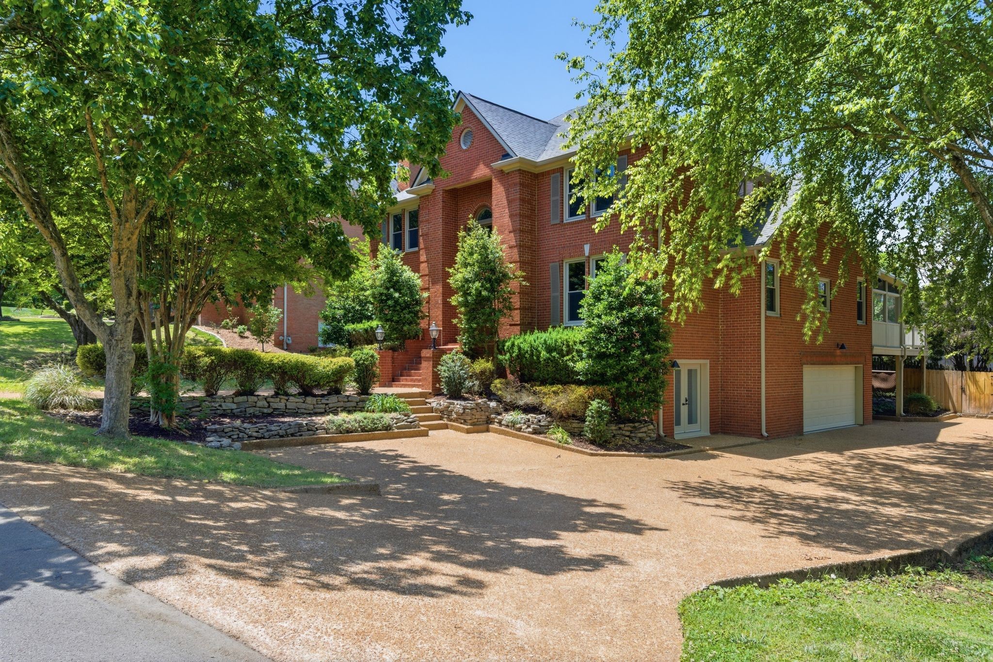 119 Sturbridge Dr