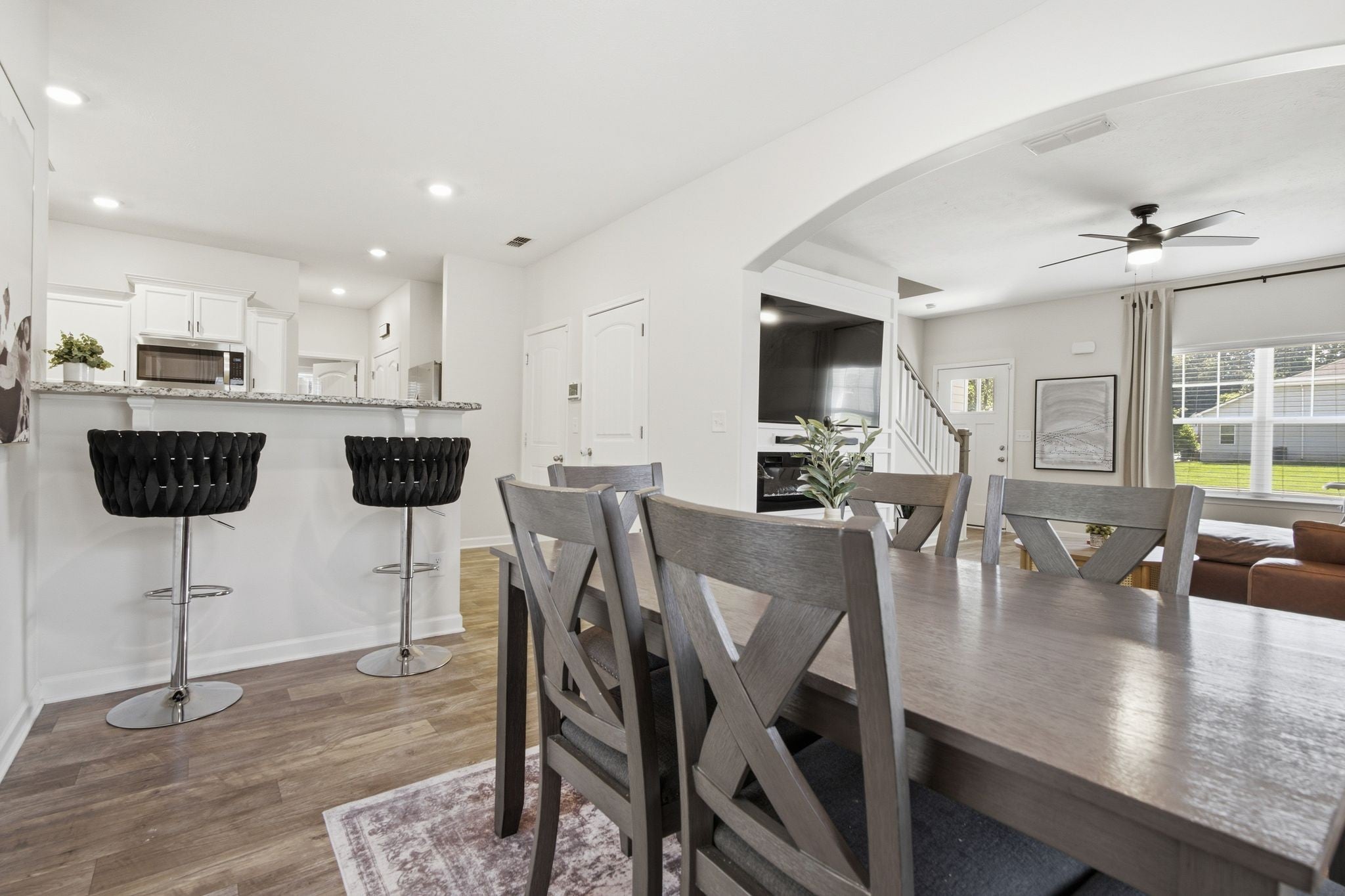 777 Garland Dr
