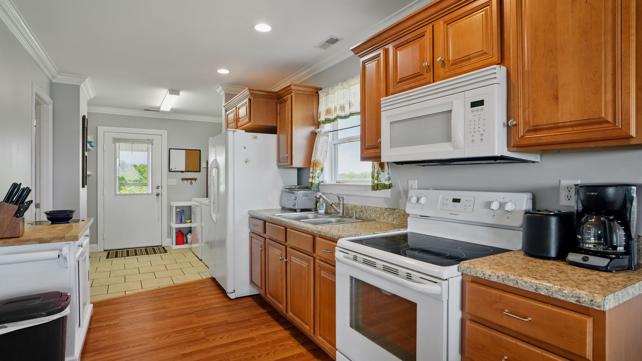 270 Rockport Lndg