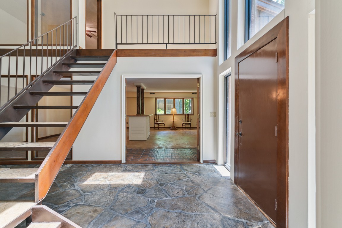 481 Winding Path