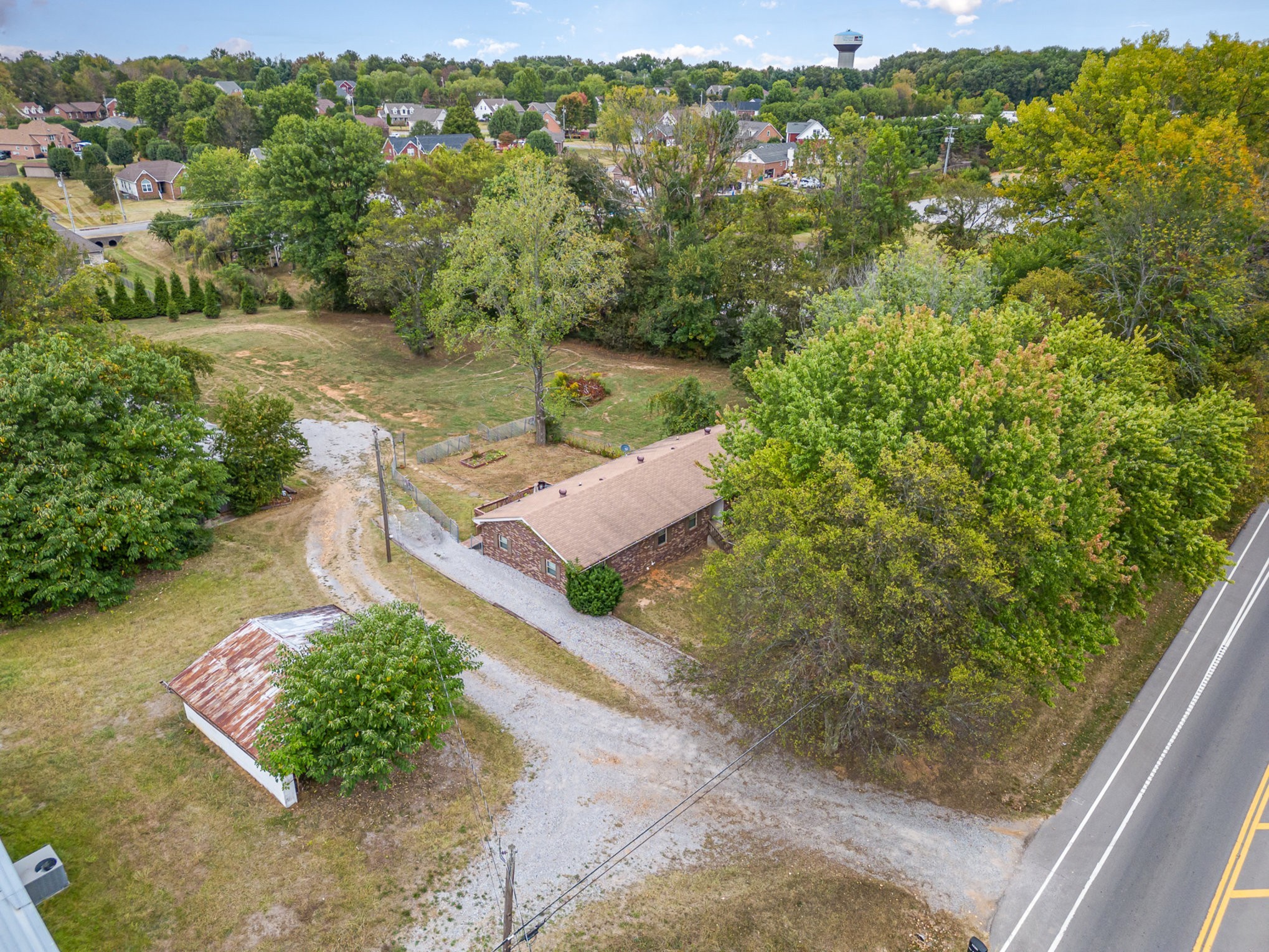 Photo 1 of 19 — 2813 Hwy 31 W, White House, TN 37188