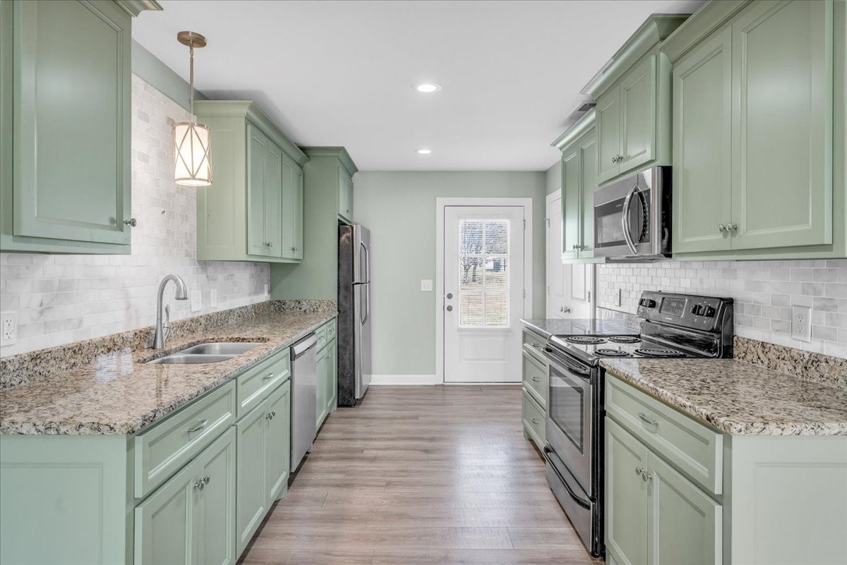 316C Weakley Creek Rd