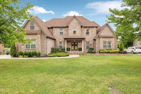 1212 Twin View Dr Murfreesboro TN 37128