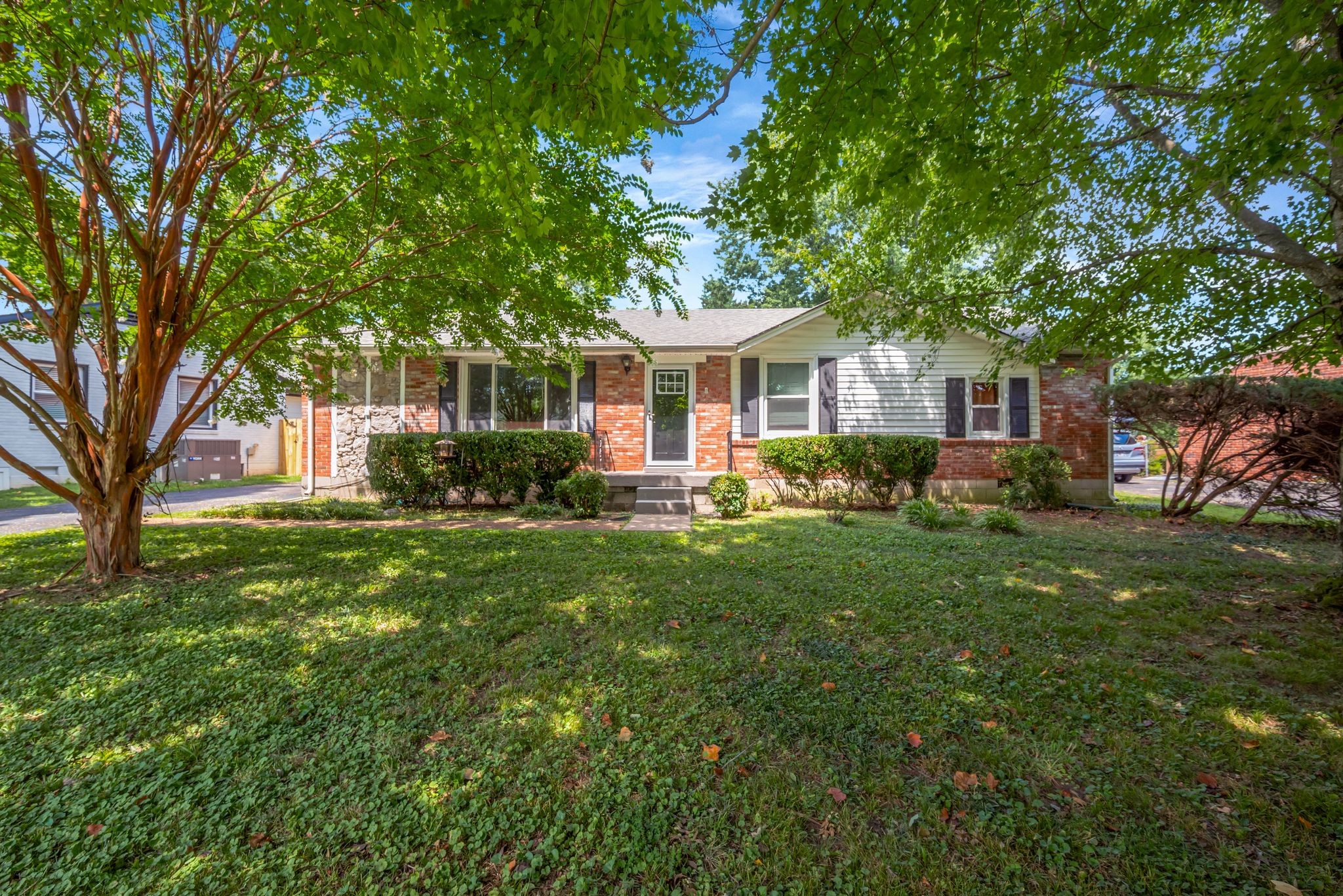 612 Dunston Dr