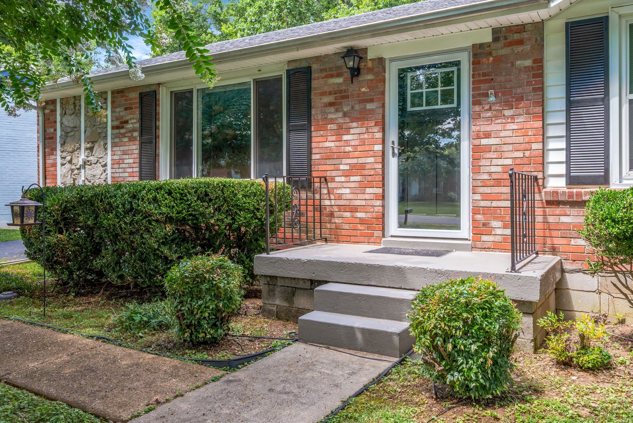 612 Dunston Dr