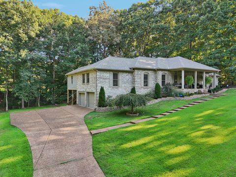 106 Dogwood Ct Dickson TN 37055