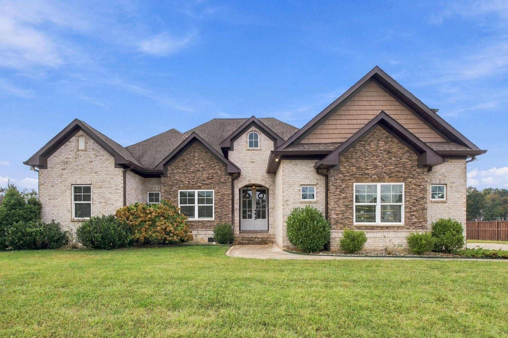 132 Bloomsbury Dr