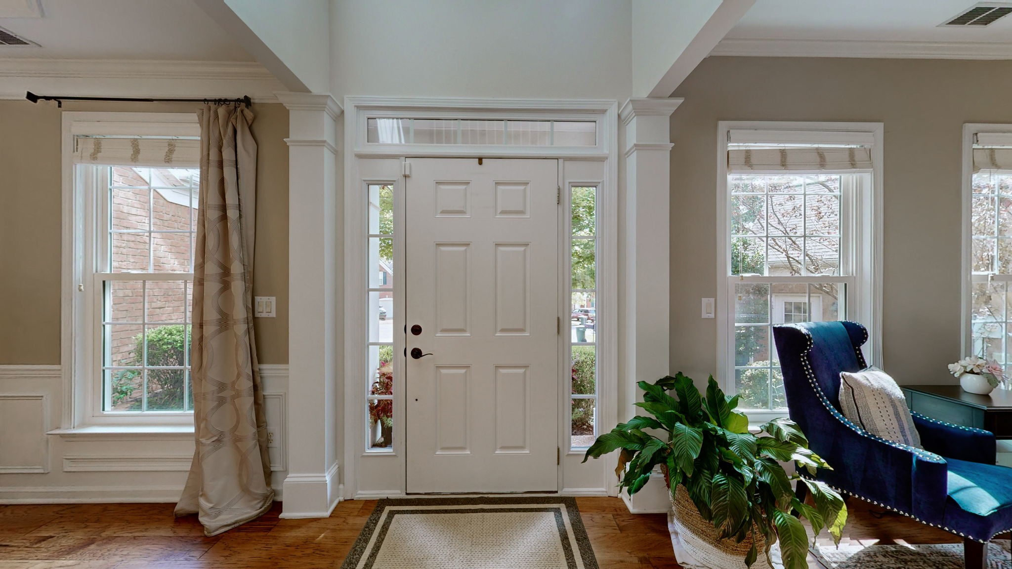 325 Swynford Ct