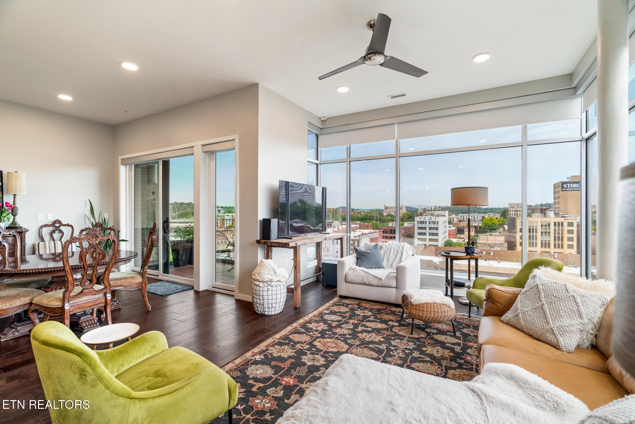333 W Depot Ave 603