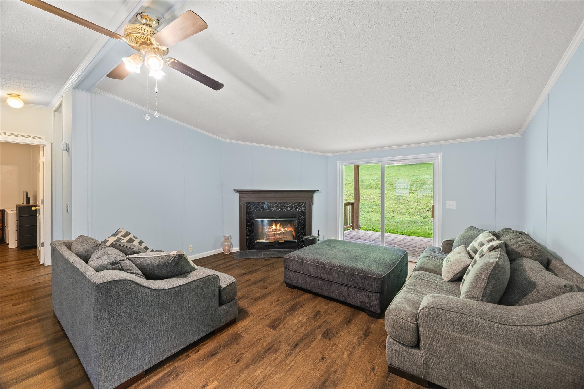 938 Riley Creek Rd