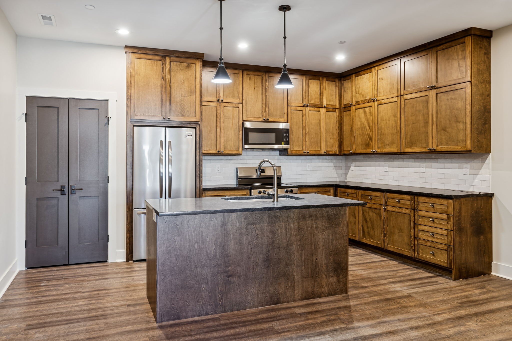 Photo 1 of 27 — 118 N Main St C, Ashland City, TN 37015