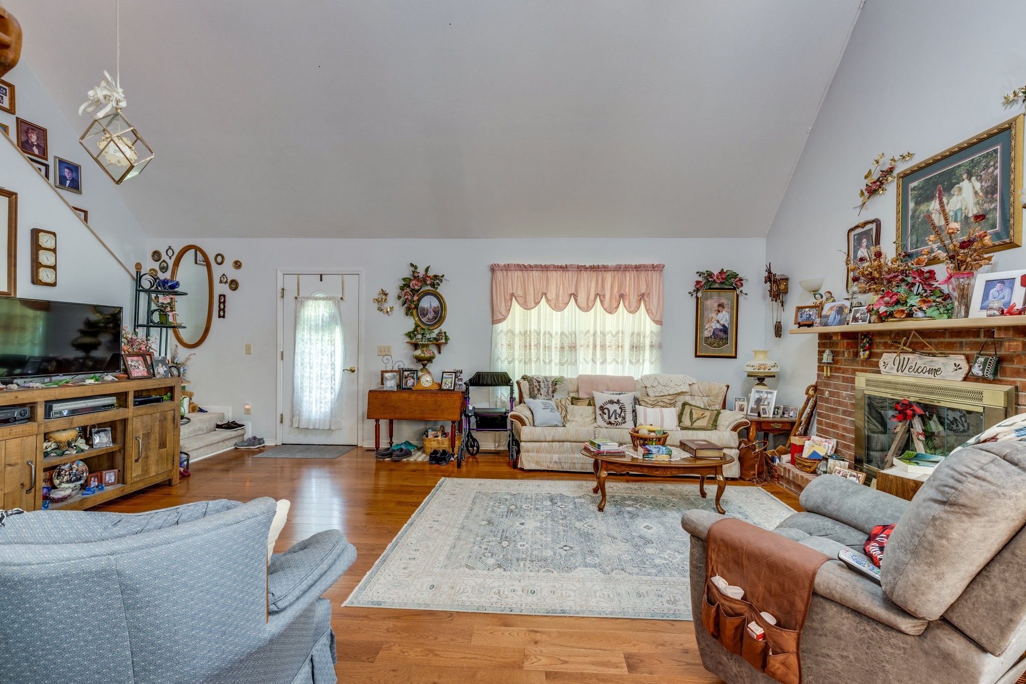 2161 Garner Rd