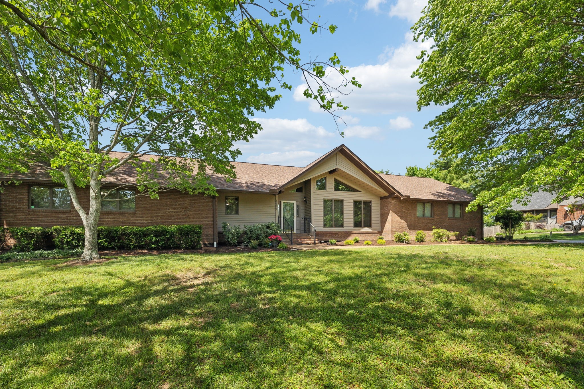 1314 Huntington Dr